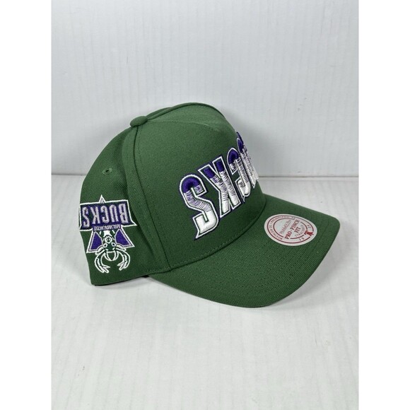 Mitchell & Ness Mikwaukee Bucks NBA Upside Down Snapback HWC Hat Cap Green OSFA - Picture 2 of 5